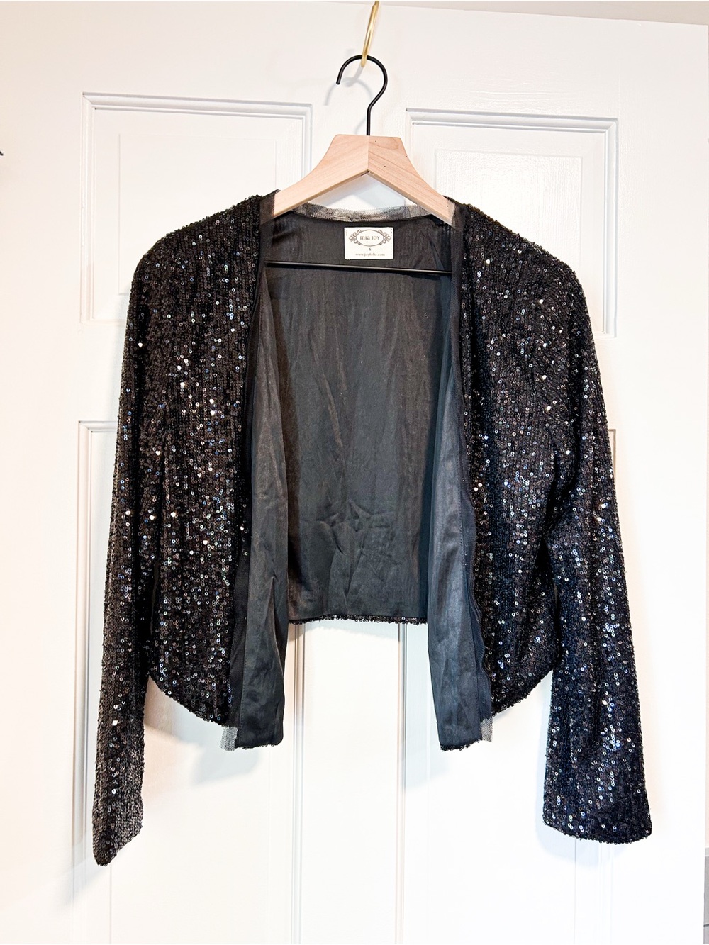 NWOT Joyfolie Mia Joy Black Sequin Formal Shrug in Black - Size Small